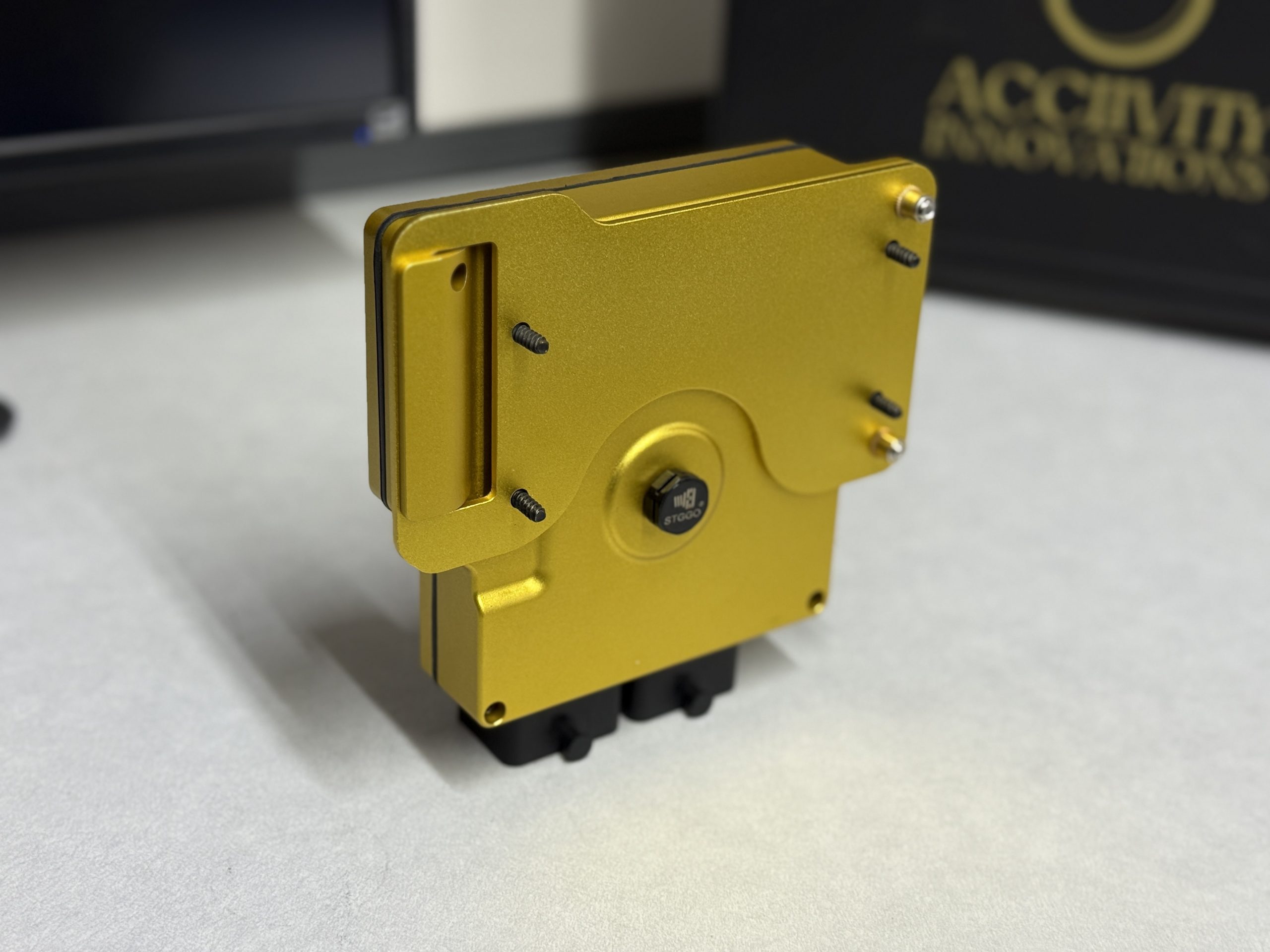 Axiom Pro R ECU - Image 2