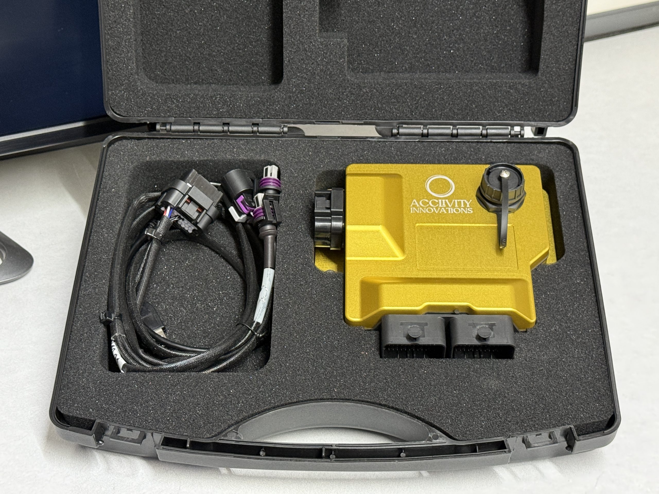Axiom Pro R ECU - Image 5
